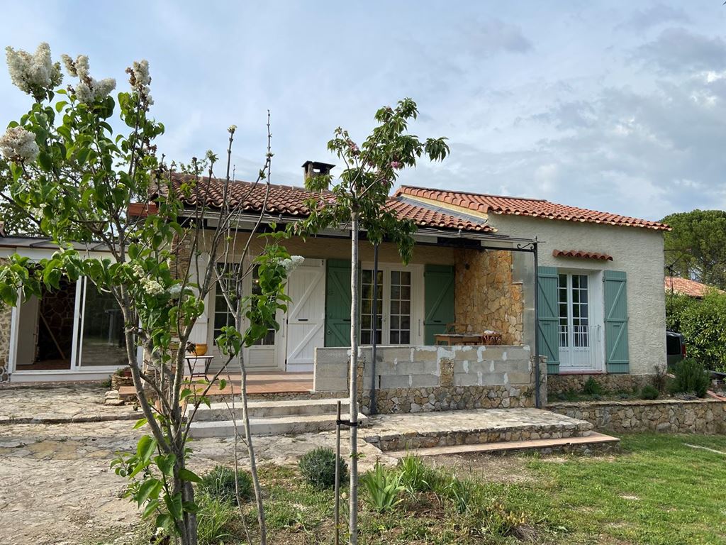 Villa MAZAUGUES (83136) Reve Provençal Immobilier