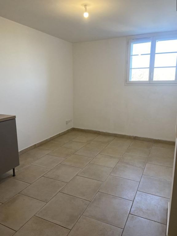 Appartement T2 ST MAXIMIN LA STE BAUME (83470) Reve Provençal Immobilier